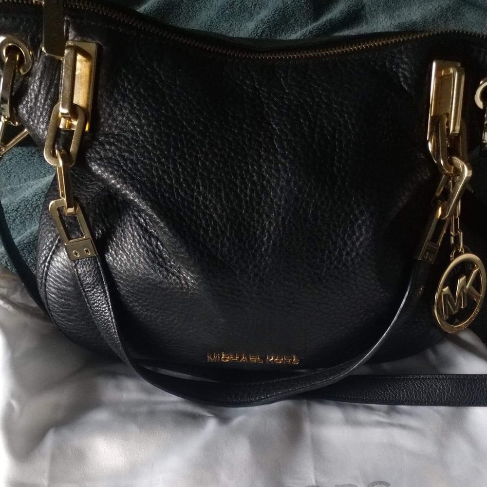 Michael Kors leather purse - Picture 2 of 4